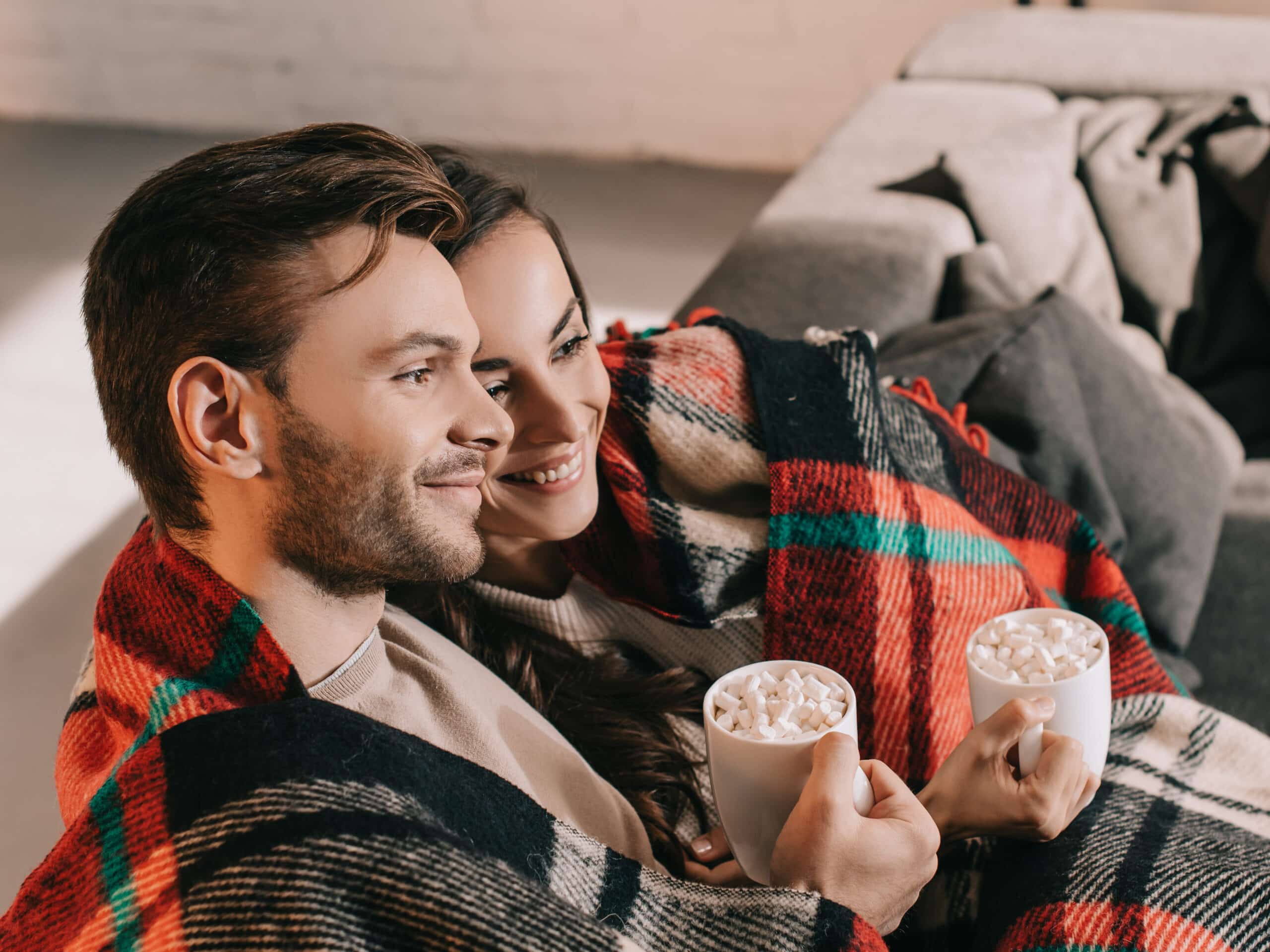 Snuggle up with the BEST fall movies this season! | The Dating Divas