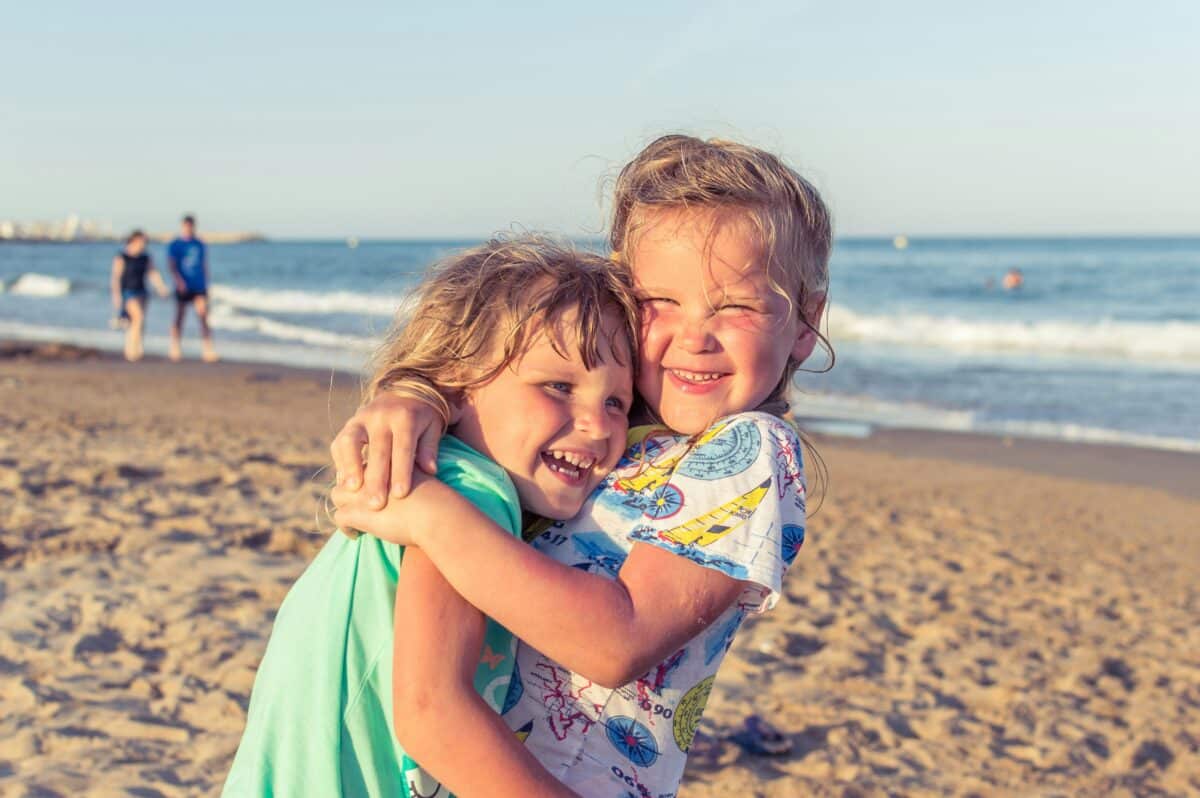 Your kids will love these end of summer activities! | The Dating Divas