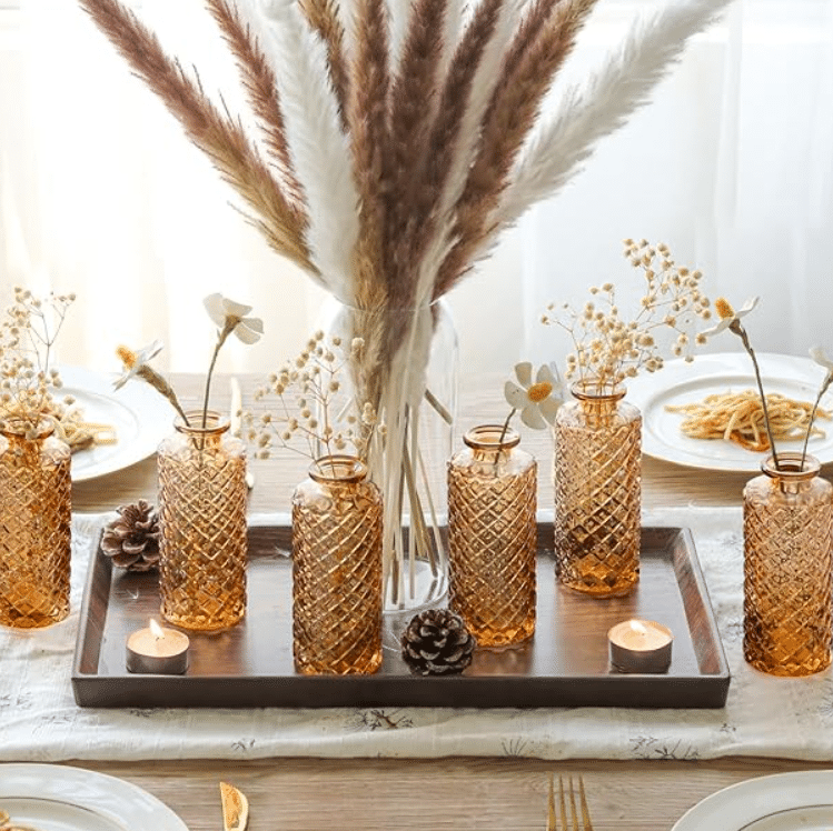 Vintage fall decor is trending this year! | The Dating Divas