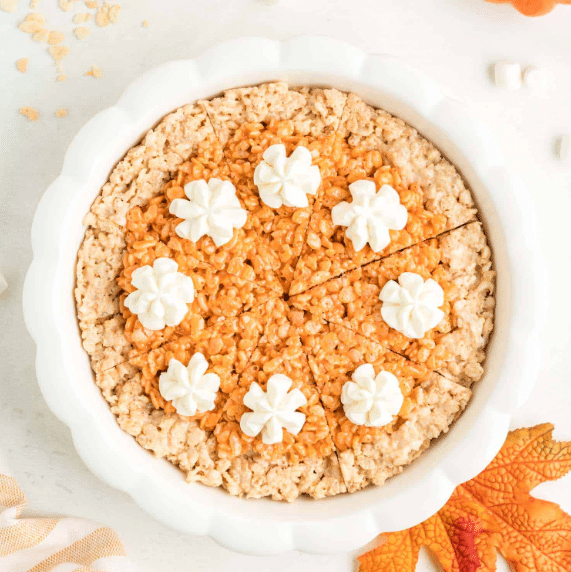 Rice Krispie desserts should be on your list of cute and easy Thanksgiving desserts! | The Dating Divas